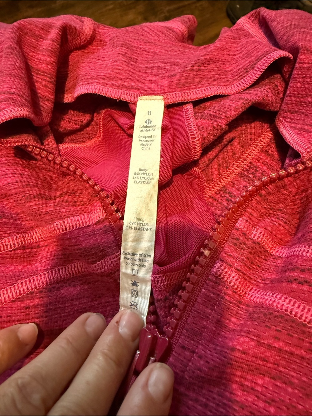 Lululemon Define Jacket
Diamond Jacquard Berry Rumble Jewelled Magenta - Picture 2 of 7